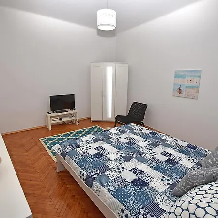 Sweet Story Ii Apartment *